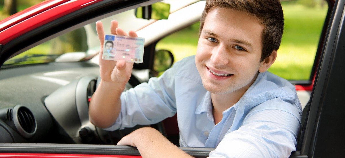 Avocat pentru redobandirea permisului auto